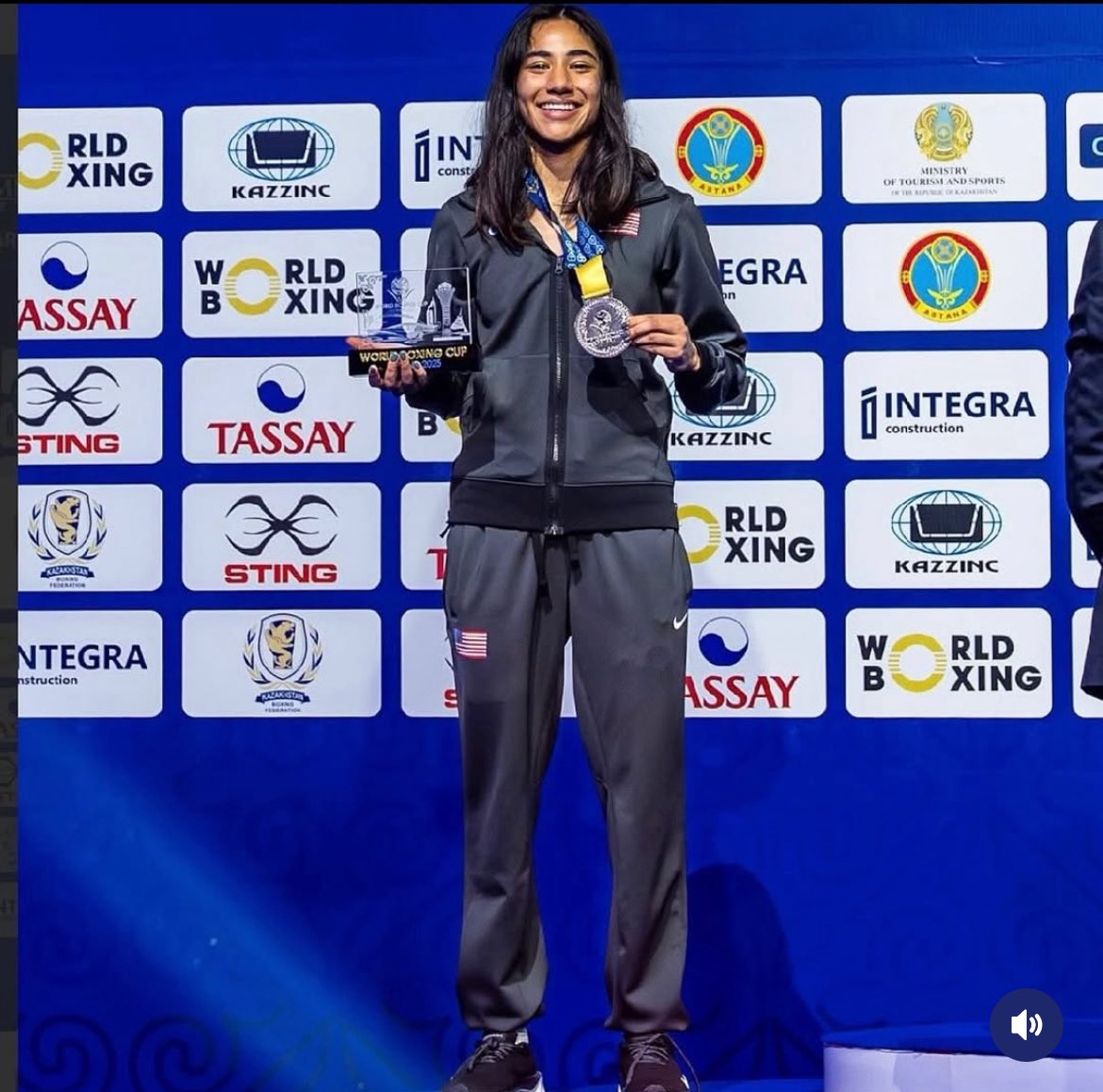 BoxingMeetsBeauty (@boxingmbeauty) on Twitter photo After 4 incredible bouts, Team USA’s Yoseline Perez returns home to Houston Texas with Silver from the 2025 World Boxing Cup Astana 🇺🇸
📸 <a href="/USABoxing/">USA Boxing</a> After 4 incredible bouts, Team USA’s Yoseline Perez returns home to Houston Texas with Silver from the 2025 World Boxing Cup Astana 🇺🇸
📸 <a href="/USABoxing/">USA Boxing</a>