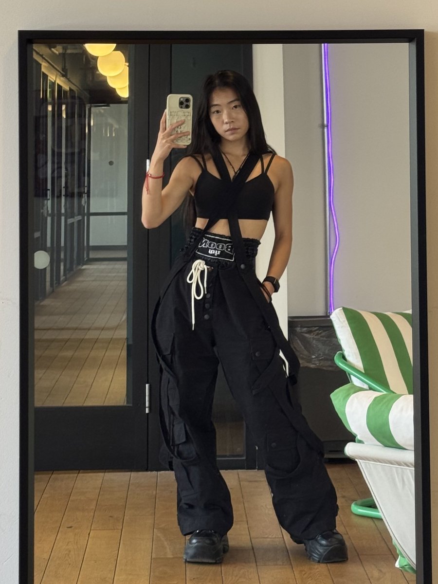 NicoleSHsing's tweet image. post fight aura