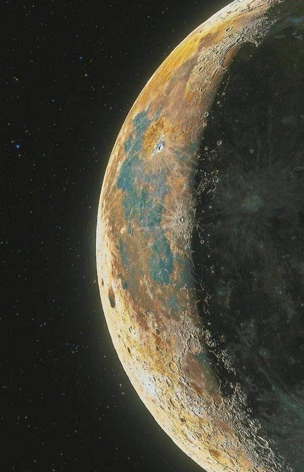 How do you say ‘Moon’ in your language? 🌙