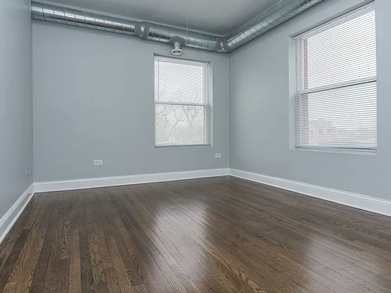 GenbxnzL60877's tweet photo. Are you still searching for a place to live in at low income price
  Kindly message me with your zip code and budget https://t.co/QJiIac2oHe