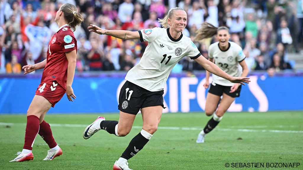dwnews's tweet image. Germany beat Denmark 2-1, clinching a spot in quarterfinals of the Women's European Championship.  #WEURO2025 #GERDEN 

⚽️ p.dw.com/p/4x9t4