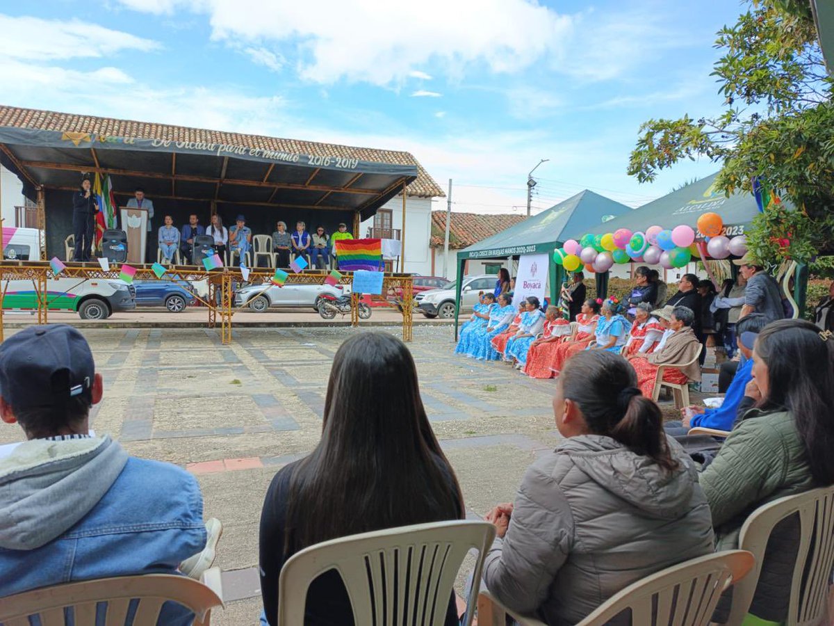 Desde Oicatá, conmemoramos el Día del Orgullo OSIGD–LGBTIQ+ junto a las secretarías de Gobierno y  Salud  y la Dirección de Mujer e Inclusión Social.

Abordamos rutas de atención hacia esta población, promoviendo una sociedad más inclusiva y respetuosa de los derechos humanos. 🏳️‍🌈