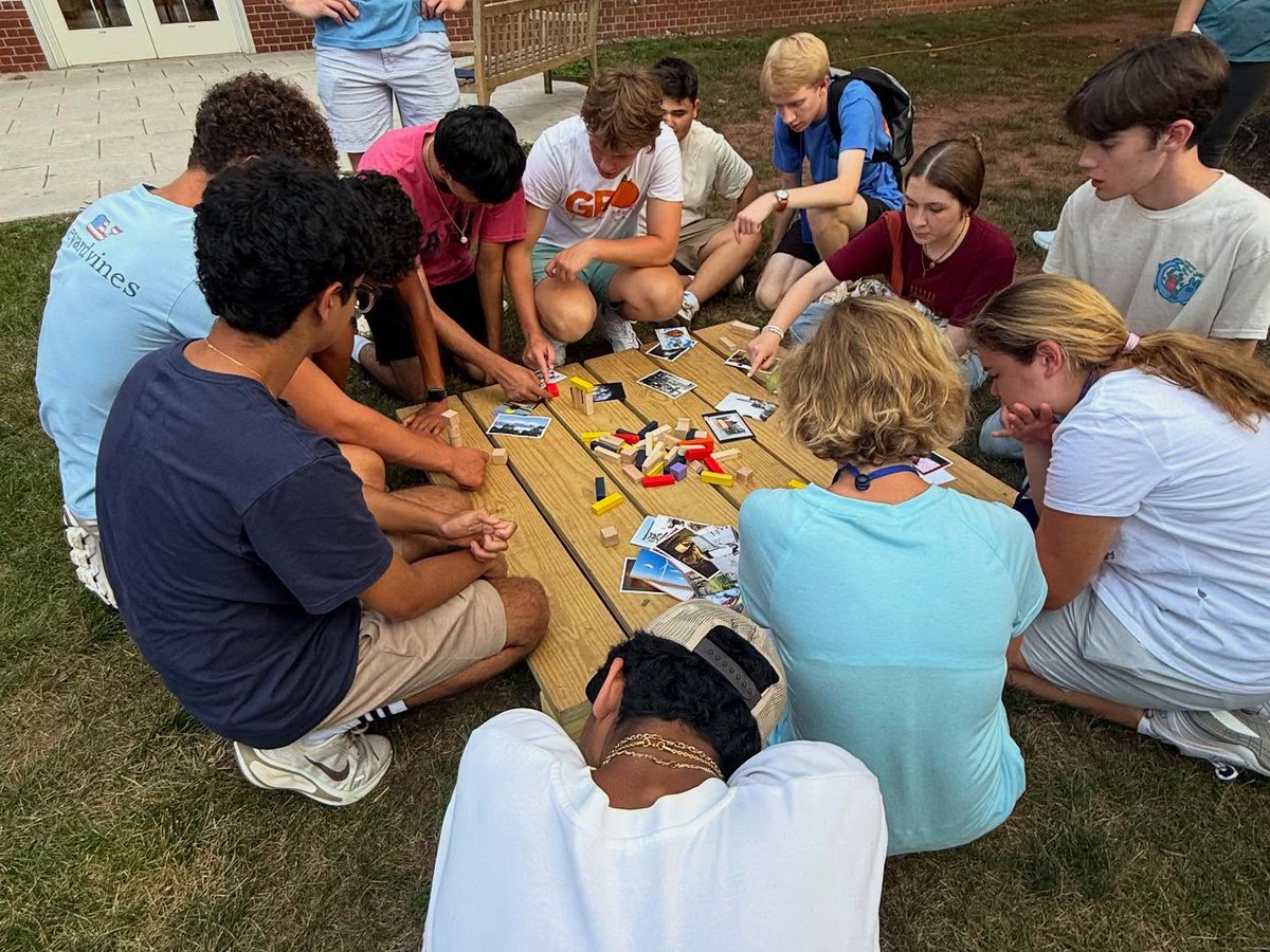 We're celebrating Natl #SummerLearningWeek... a little early! This week our campers are learning to transform communities through #civicengagement👇

Learn more: gettysburg.edu/eisenhower-ins…

Other opportunities: bit.ly/4mJkWKm

#SummerLearningWeek #NSLA #CivicEngagement