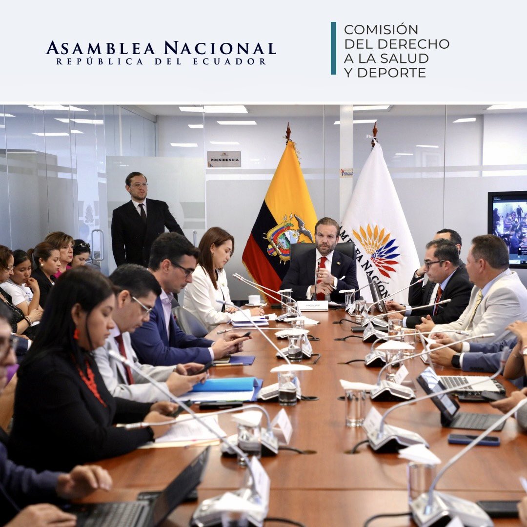 Comisión del Derecho a la Salud y Deporte (@derechosaludan) on Twitter photo 📍 Por primera vez en esta Asamblea, una comisión sesionará en territorio.
Este 11 de julio a las 11h00, la <a href="/DerechoSaludAN/">Comisión del Derecho a la Salud y Deporte</a> llevará a cabo su sesión Nº 013 desde SOLCA en Guayaquil.
✅ Una Asamblea que escucha.
✅ Una Comisión que se mueve por la salud de los ecuatorianos. 📍 Por primera vez en esta Asamblea, una comisión sesionará en territorio.
Este 11 de julio a las 11h00, la <a href="/DerechoSaludAN/">Comisión del Derecho a la Salud y Deporte</a> llevará a cabo su sesión Nº 013 desde SOLCA en Guayaquil.
✅ Una Asamblea que escucha.
✅ Una Comisión que se mueve por la salud de los ecuatorianos.