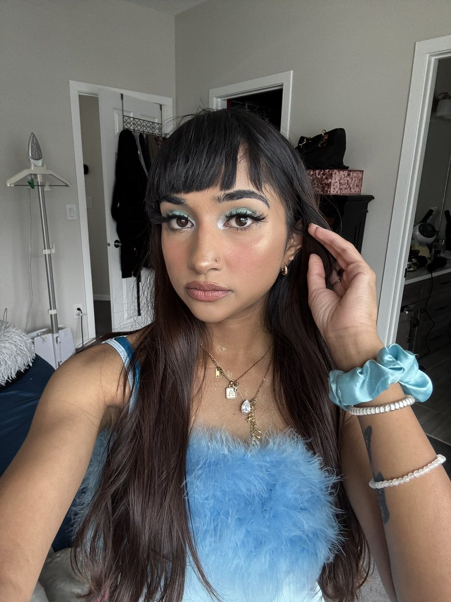 ThisIsAmberD's tweet photo. Blue mood, MAC beat๐ฉต๐๐ฆ@MACcosmetics @Sephora
๐ธโจ #Makeup #MACCosmetics #BlueVibes #FluffyFit #Makeupbyamberkd #BlueEyeshadow https://t.co/C2GscrGbxq