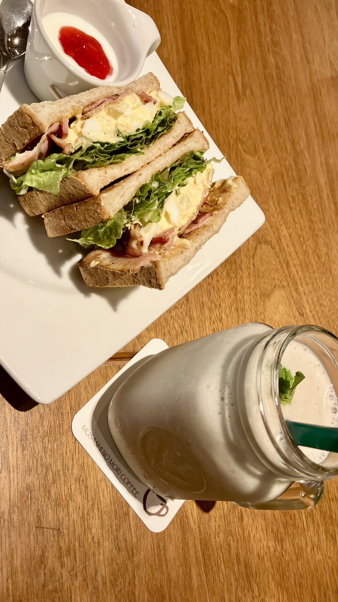 おはようございます☕️
昨夜の顔出し配信ありがとうございました！
『こいつ絶対性格悪いやろ』も納得してもらえたのでは😂？

今日も一日よろしくお願いします✨

#朝活
#コーヒー好きな人と繋がりたい