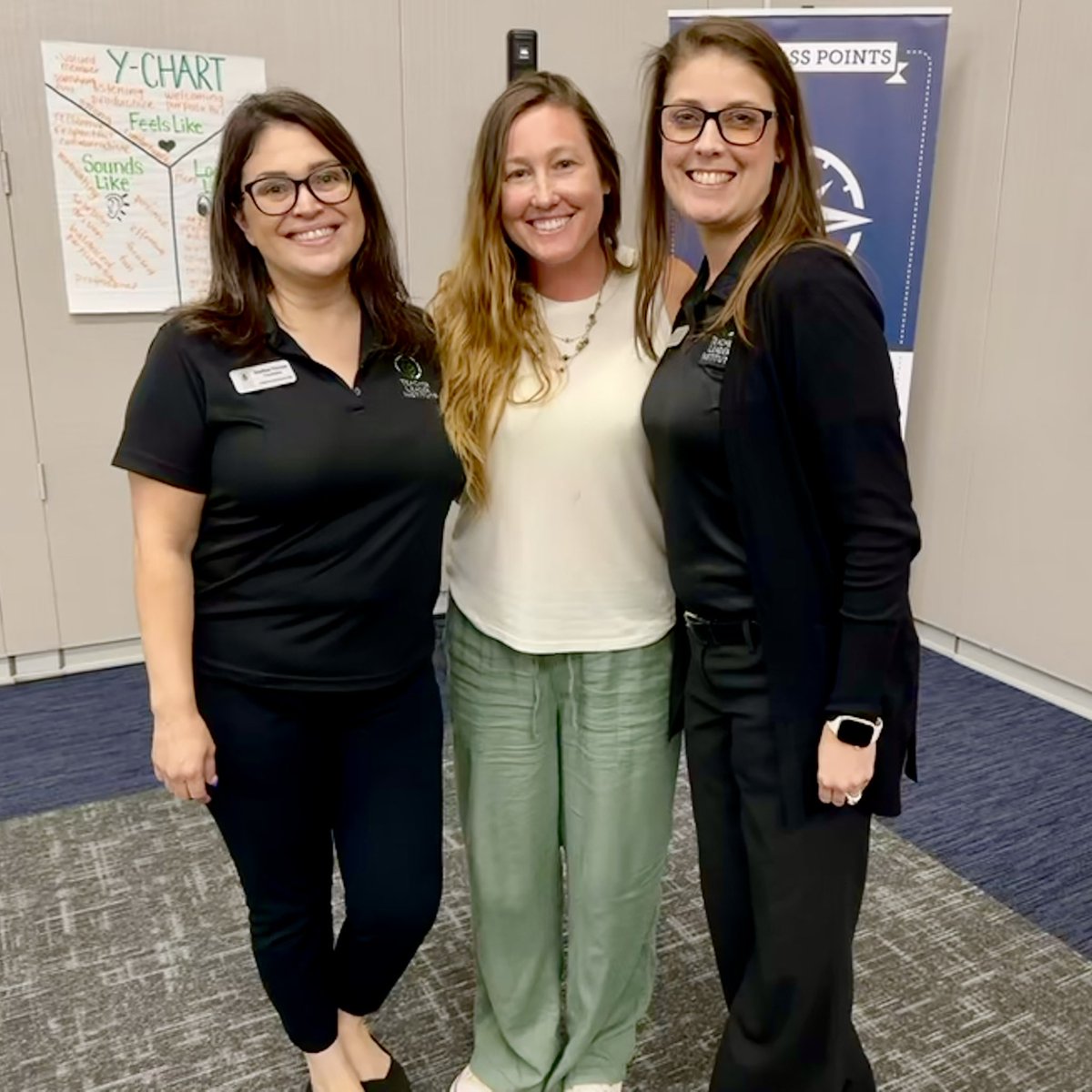 CyPark representing at TLI 2025! Rise Up Tigers! 🖤💛 <a href="/CypressParkHS/">Cypress Park HS</a>