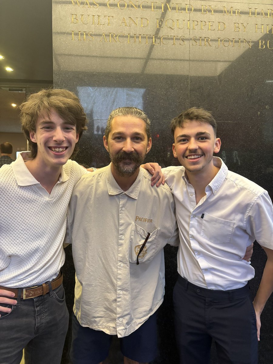 actingfug's tweet photo. I WENT TO THE UK PREMIERE OF SALVABLE TONIGHT!!

got to go with my best freind in the entire world hannah and morgan, the absolute legend that played young vince alongside me in the film

toby kebble couldn’t come sadly, but here’s me and morgan with vince himself shia labeouf x https://t.co/j8NZcbaQsB