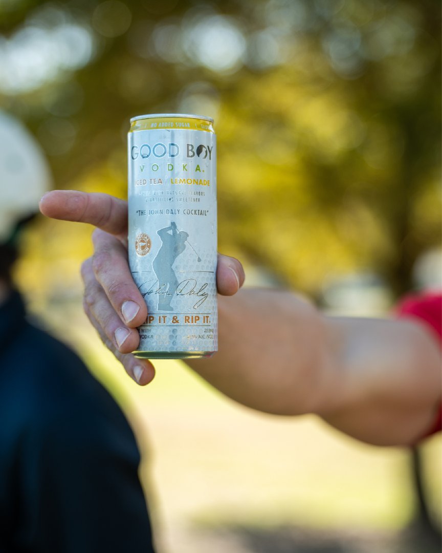 GoodBoy_Vodka's tweet image. Lemonade season is in full swing 🍋☀️
Are you grabbing a John Daly or diving into the Lemonade Pack first?👇
#GoodBoyVodka #EveryPourHelpsAPup