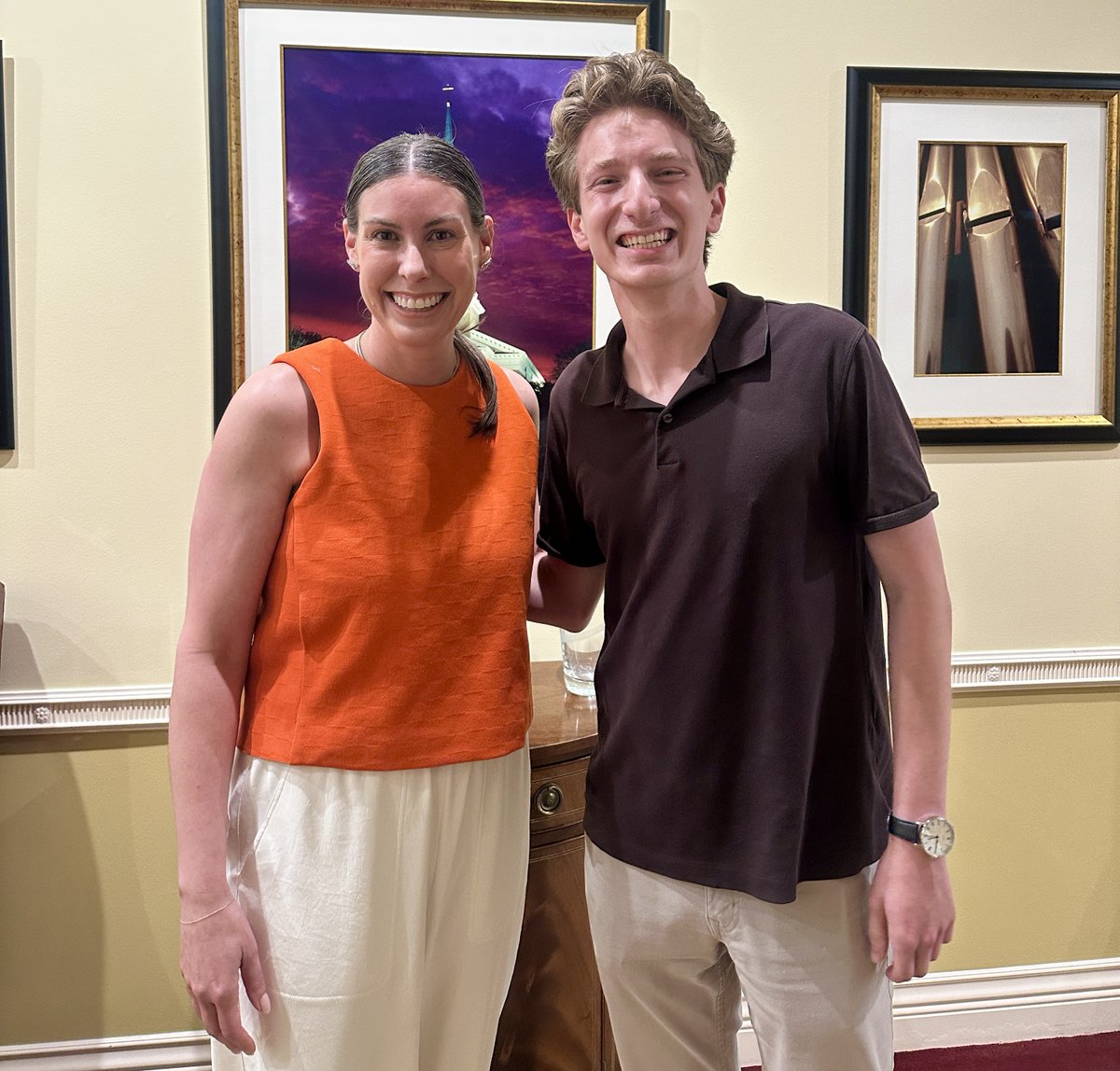 rdmersey's tweet image. Thanks to outgoing Student Trustee Jude Lugo ’25 for coming by in the middle of his busy summer to share his expertise and wisdom during my first few weeks at @SMU! Congrats on your postgrad work with DFW startup @mozee_official_!