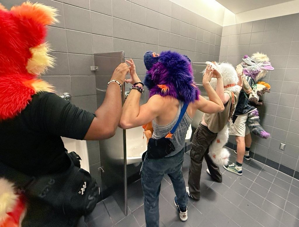 GhostSoup23's tweet image. Group piss&apos;n with the homies
@SteelYeen @Oculosthejackal
#anthrocon2025 #AC2025