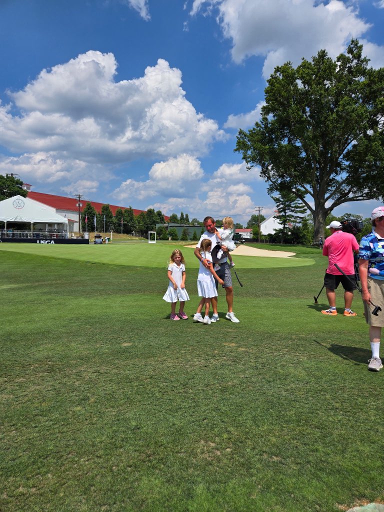TurfTank's tweet image. Wasn’t the results we wanted; no cut made, missed by 5. Had the absolute cutest and best fan club though! Till next year, thank u @USGA for a tremendous event.