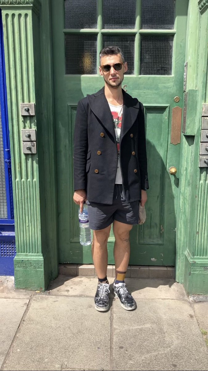 SUPERTORNOSTAR's tweet photo. You can search for a while but nothing is better than what you already have #philosophymatters #Edinburgh #mingingwithlicelies #supertornostar #Israel #SUPERJUNIOR # https://t.co/a7XMb8k4JK