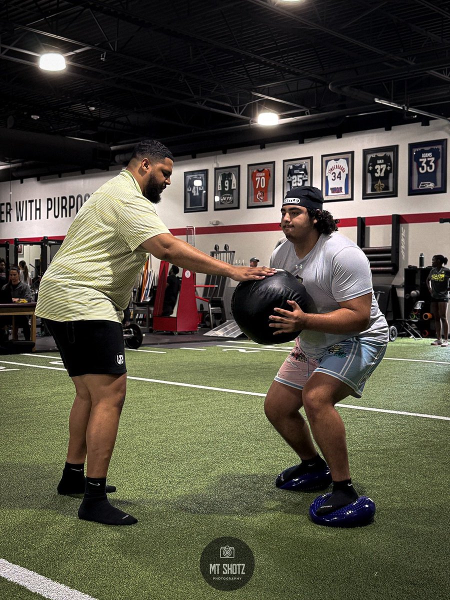 jj_torres77's tweet image. 51 days until the next play