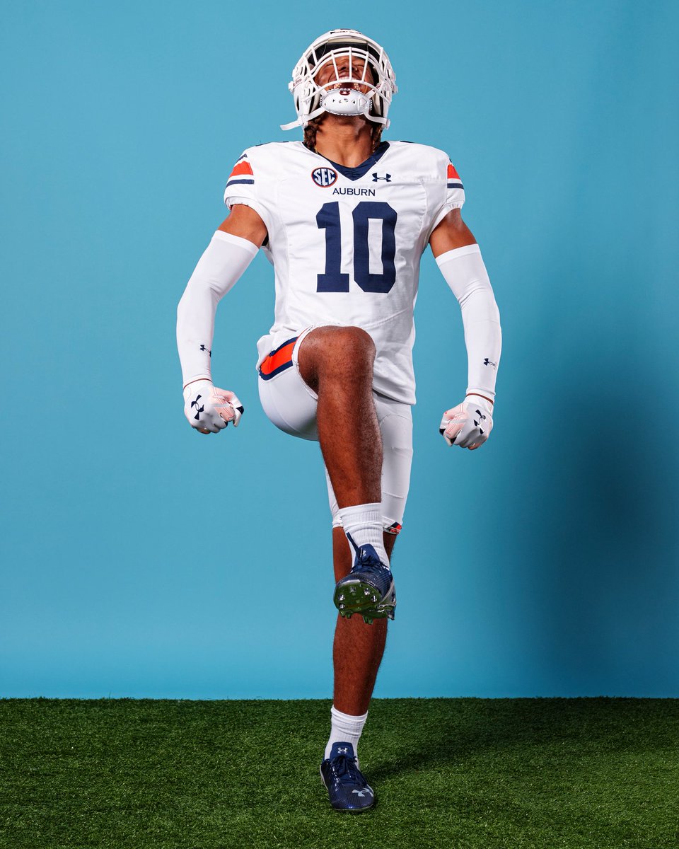 NEWS: LB Adam Balogoun-Ali commits to Auburn over Kentucky and Missouri. 

"It was a very tough decision, but once they offered, they recruited me hard and they won for me,” Balogoun-Ali said. 

Full story: on3.com/rivals/news/au…