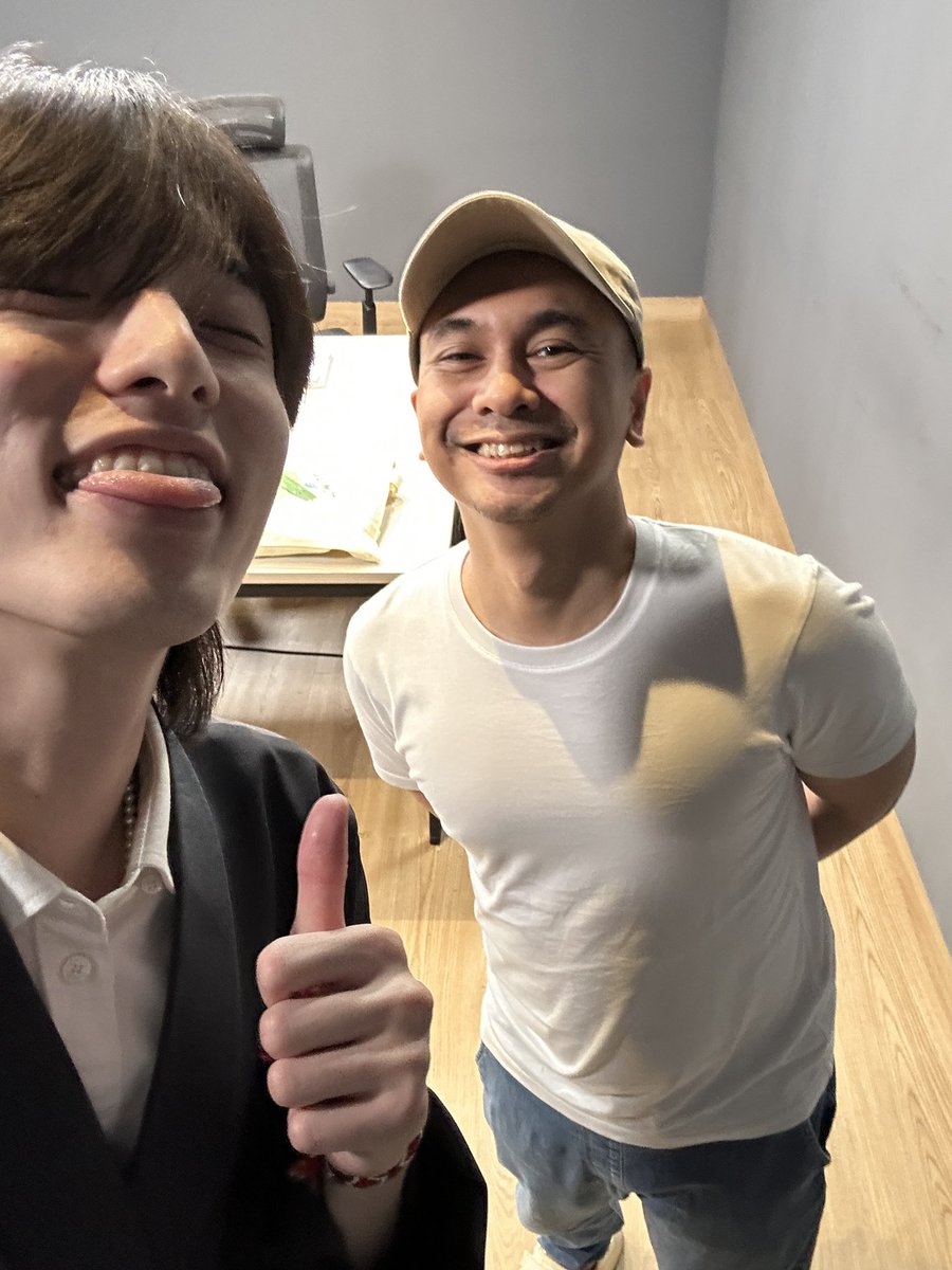 eaJPark's tweet image. Very blessed 🥲🫶