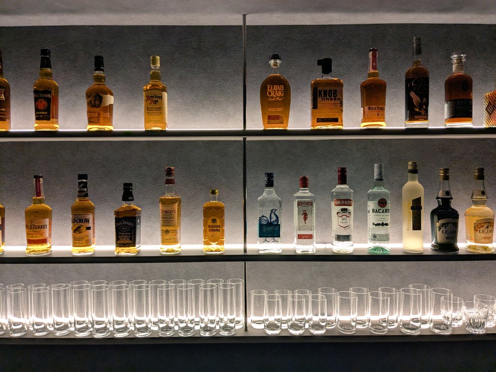Pp1Zf1's tweet image. 地元に新しいBARが出来てました🥃
ありがたやー
