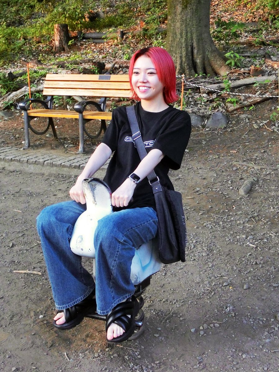 おはようございます‼︎
今夜はChannel H (YouTube生配信)🎥

⇩22時にお会いしましょう👋🏻
youtube.com/@hiitfactory?s…

#遊具って何歳になっても楽しいよね #水分しっかり取ろうね #HiiTFACTORY