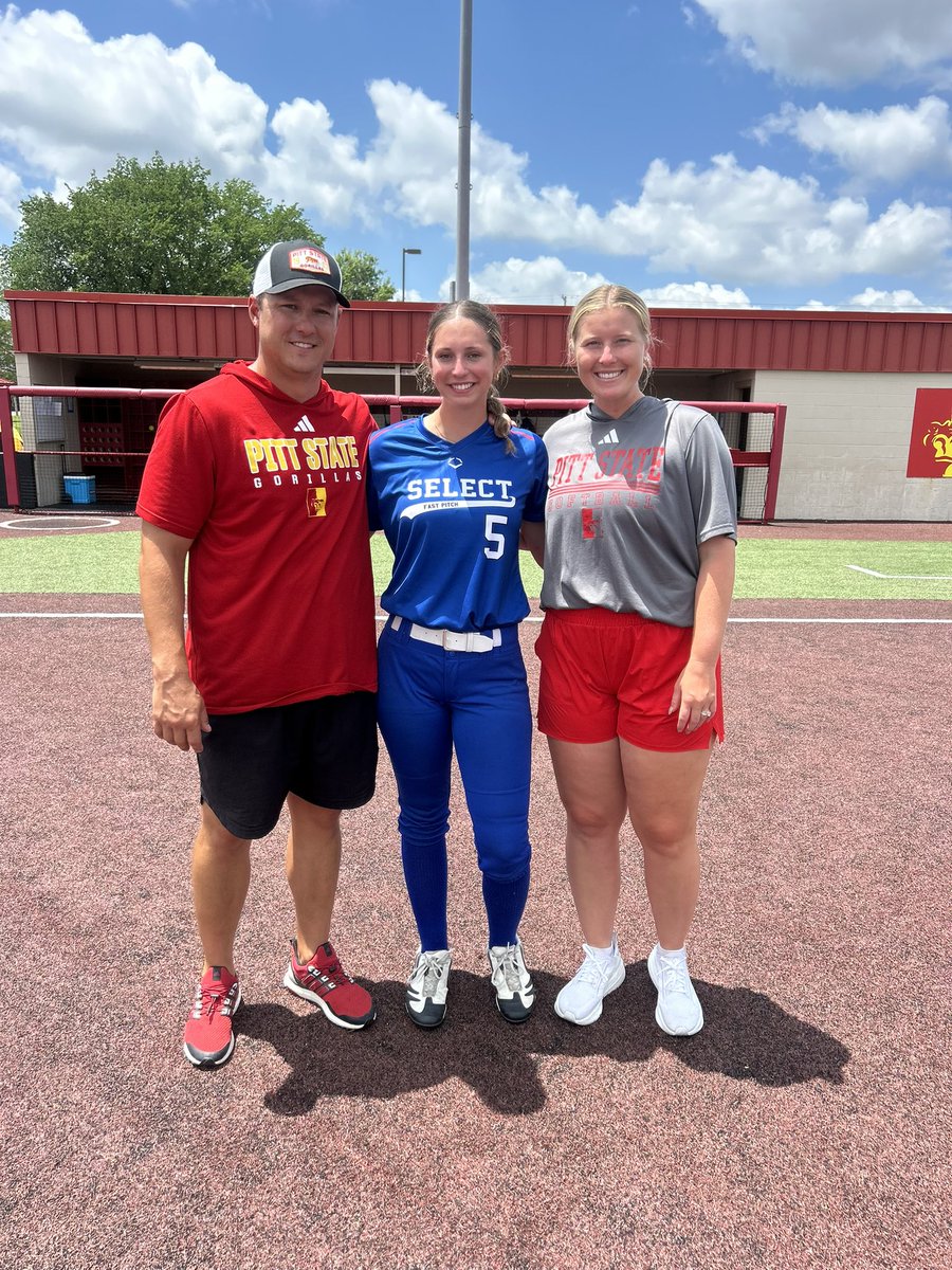 Leighton Farquhar (@l8farquhar) on Twitter photo I had an awesome time at the <a href="/Gorilla_SFB/">Pitt State Softball 🥎</a> prospect camp! Really loved working with the coaching staff and team-such a great vibe!
🥎🔥
#SoftballJourney
#FutureGoals I had an awesome time at the <a href="/Gorilla_SFB/">Pitt State Softball 🥎</a> prospect camp! Really loved working with the coaching staff and team-such a great vibe!
🥎🔥
#SoftballJourney
#FutureGoals