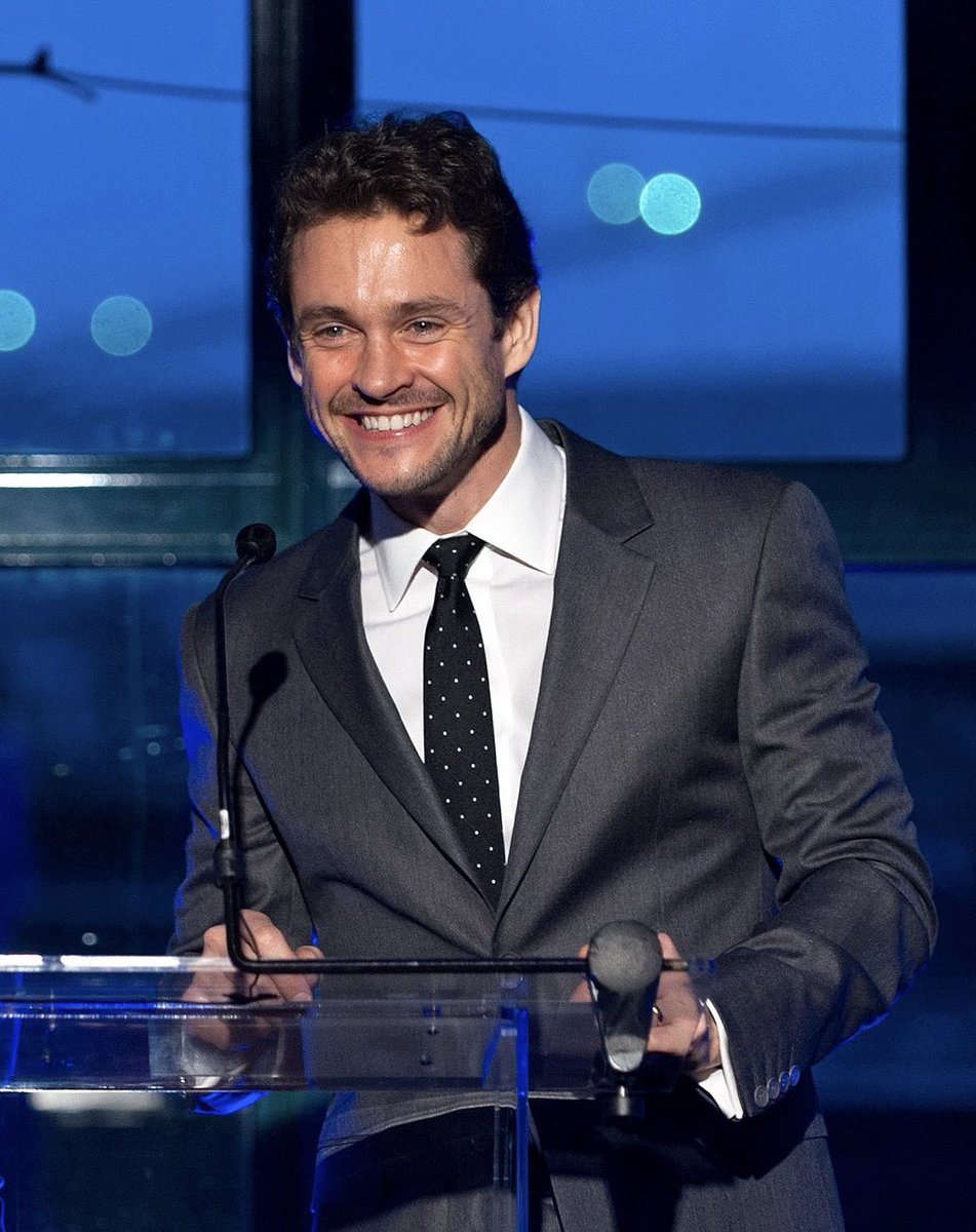 Hugh Dancy ❀ (@dancyarchive) on Twitter photo 