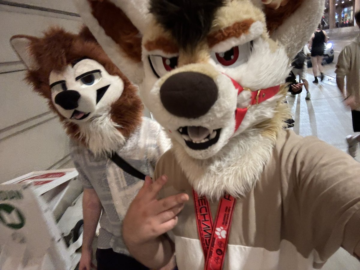 Me &amp; <a href="/___doxxy/">Doxxy ❤️‍🔥</a> being nonchalant and mysterious