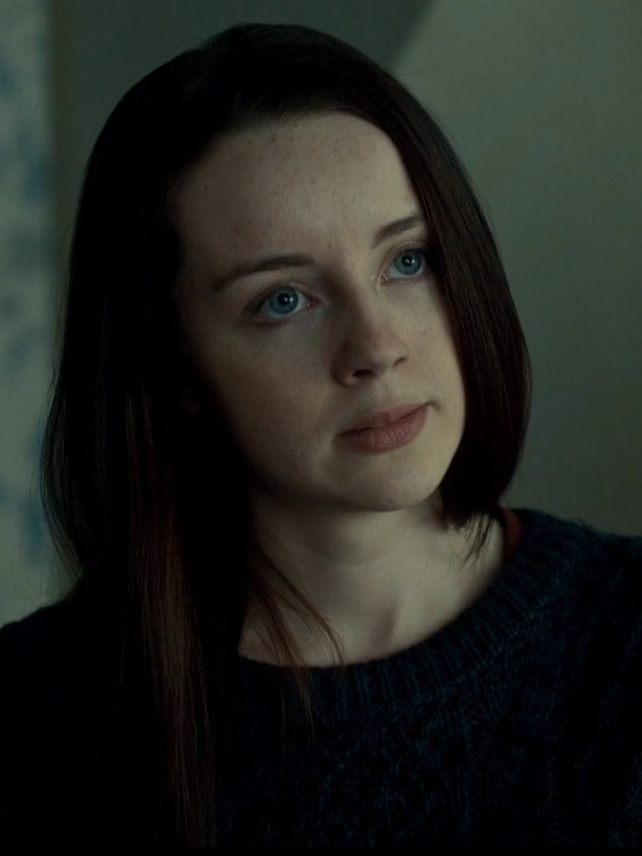 💭 Abigail Hobbs (@deerabihobbs) on Twitter photo 