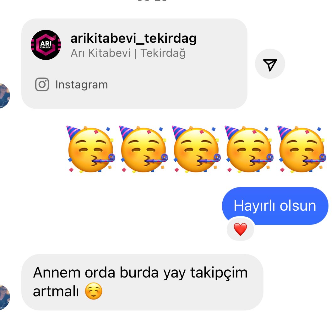 demzpickles's tweet photo. @versotappenn kızlarr annem yeni bi kitabevi açıyor çok heycanlı instagram hesabını da açmış LÜTFEN TAKİP EDER MİSİNİZ 👉🏼👈🏼🥹🥲✨🥰  instagram adresi: arikitabevi_tekirdag https://t.co/GZ4Dz1J9Xu