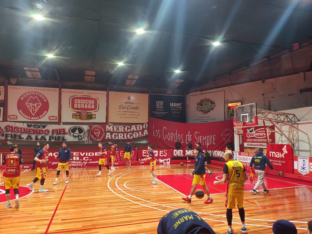 Basquet Total (@basquettotal) on Twitter photo ACCIÓN EN EL MERCADO
Montevideo, que necesita el punto como el agua pero no depende de sí mismo para salvarse, recibe a Marne, que de ganar se mete entre los 8 y tendrá la vuelta de Jonathan Sacco.
📝 <a href="/JRodriguezRey/">José Rodríguez Rey</a>
🎤 <a href="/diegop91/">Diego Pose Revetria</a>
📸 <a href="/FlorIglesias6/">flor</a>
#LDAxBT ACCIÓN EN EL MERCADO
Montevideo, que necesita el punto como el agua pero no depende de sí mismo para salvarse, recibe a Marne, que de ganar se mete entre los 8 y tendrá la vuelta de Jonathan Sacco.
📝 <a href="/JRodriguezRey/">José Rodríguez Rey</a>
🎤 <a href="/diegop91/">Diego Pose Revetria</a>
📸 <a href="/FlorIglesias6/">flor</a>
#LDAxBT