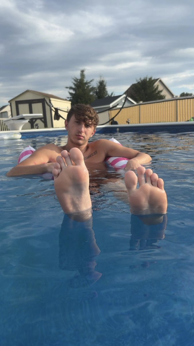 You’re already wet, aren’t you f@&amp;&amp;ot😏