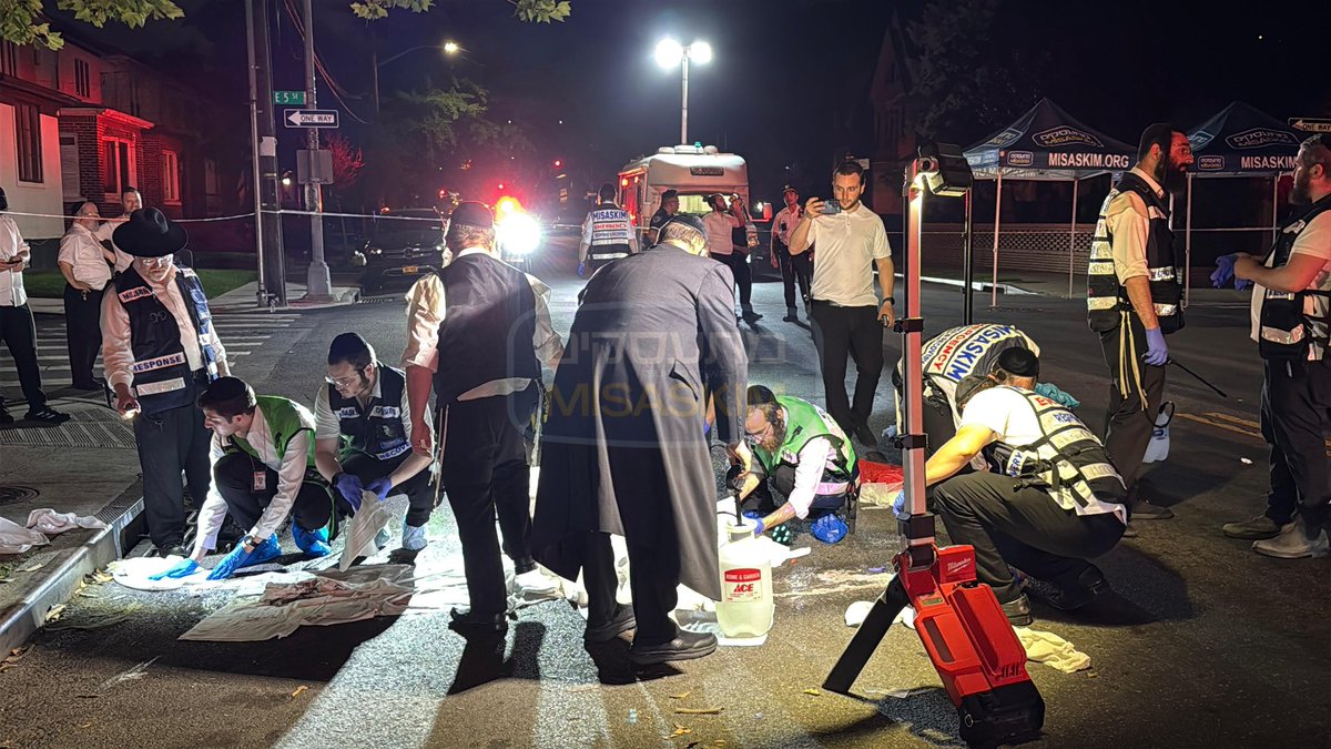 Our volunteers were at the scene of the tragic pedestrian struck on Avenue I last night, to ensure proper kavod hames