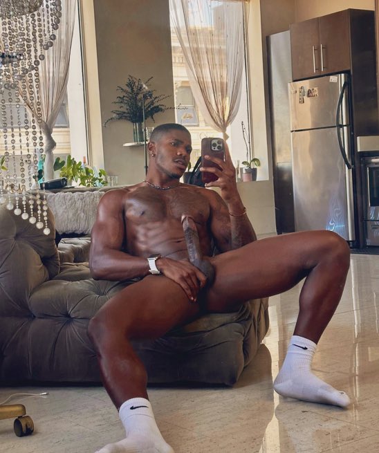 melanin (@stayblckxxx) on Twitter photo 