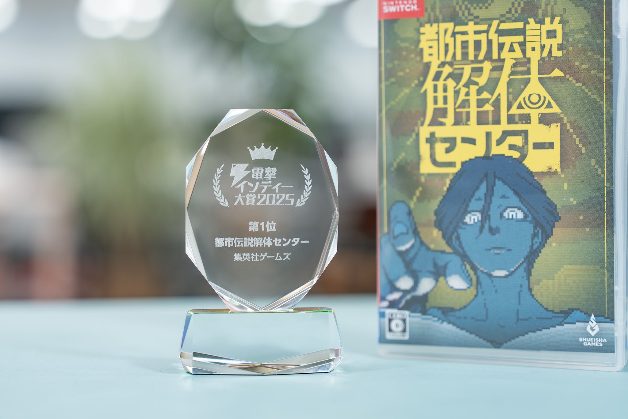 謎のトロフィー Amazon.co.jp: Zxyan 置物 装飾 トロフィー、陸上競技トーチ