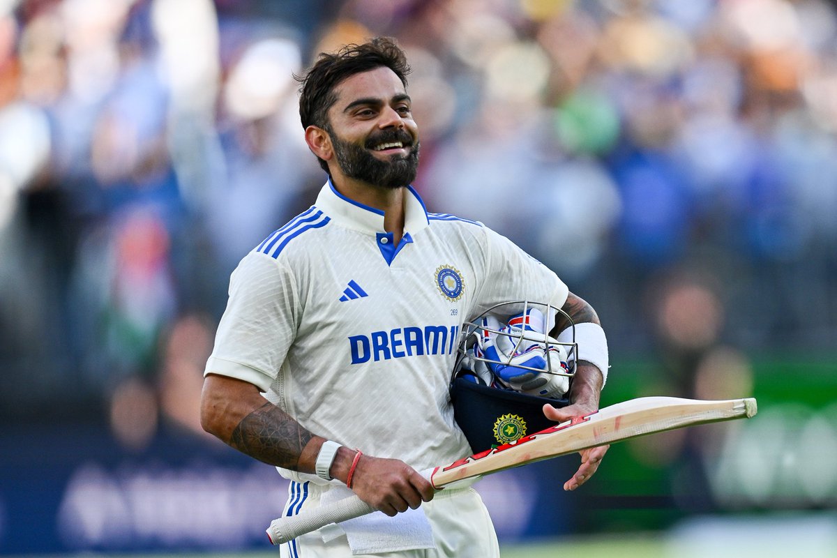 imkhalidsports's tweet image. VIRAT KOHLI ON TEST RETIREMENT. 🗣️
"I just coloured my beard two days ago. You know it's time when you are colouring your beard every four days".