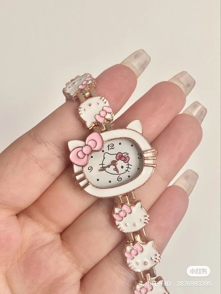 Daily Hello Kitty (@hellokdaily) on Twitter photo 