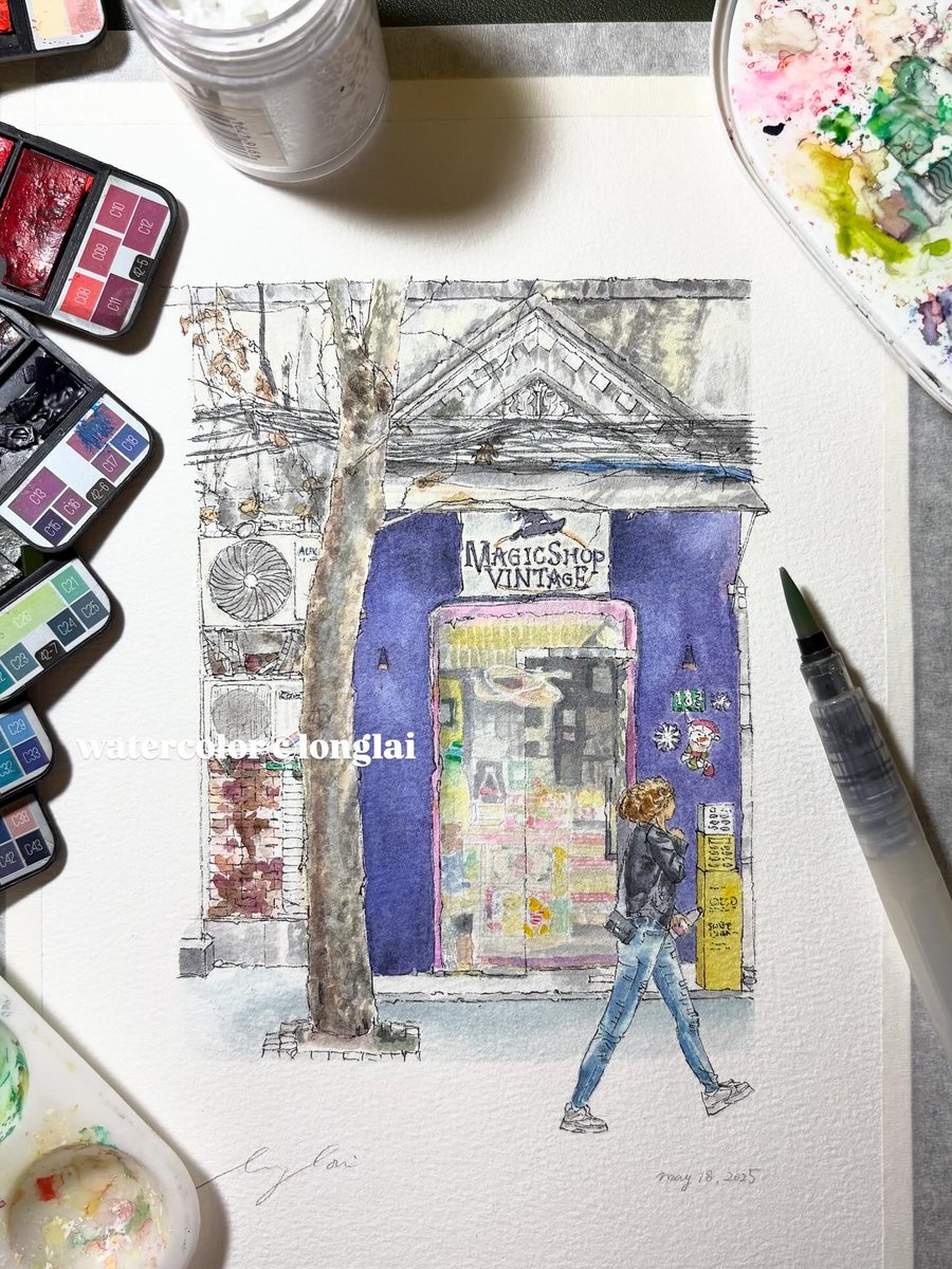 longlai_b's tweet photo. watercolor🎨 A magic shop in Shanghai
◾魔法商店
📍上海市黄浦区进贤路183号
🕐 13:00-22:00
🚇地下鉄1/10/12号線「陕西南路」駅3番口より560m
#watercolor #shanghai #local #sketch #上海 #水彩画 #外観 #店 #magic #ローカル #longlai #マジック #お店 #イラストレーター #watercolorpainter https://t.co/jj7htNYBBU