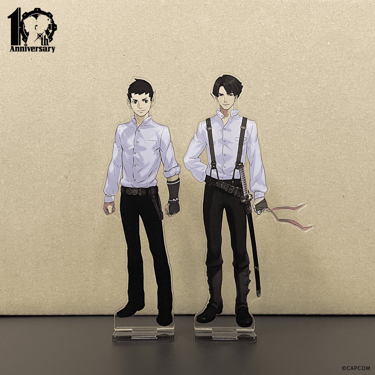 シャツ姿の親友アクスタもあるの……