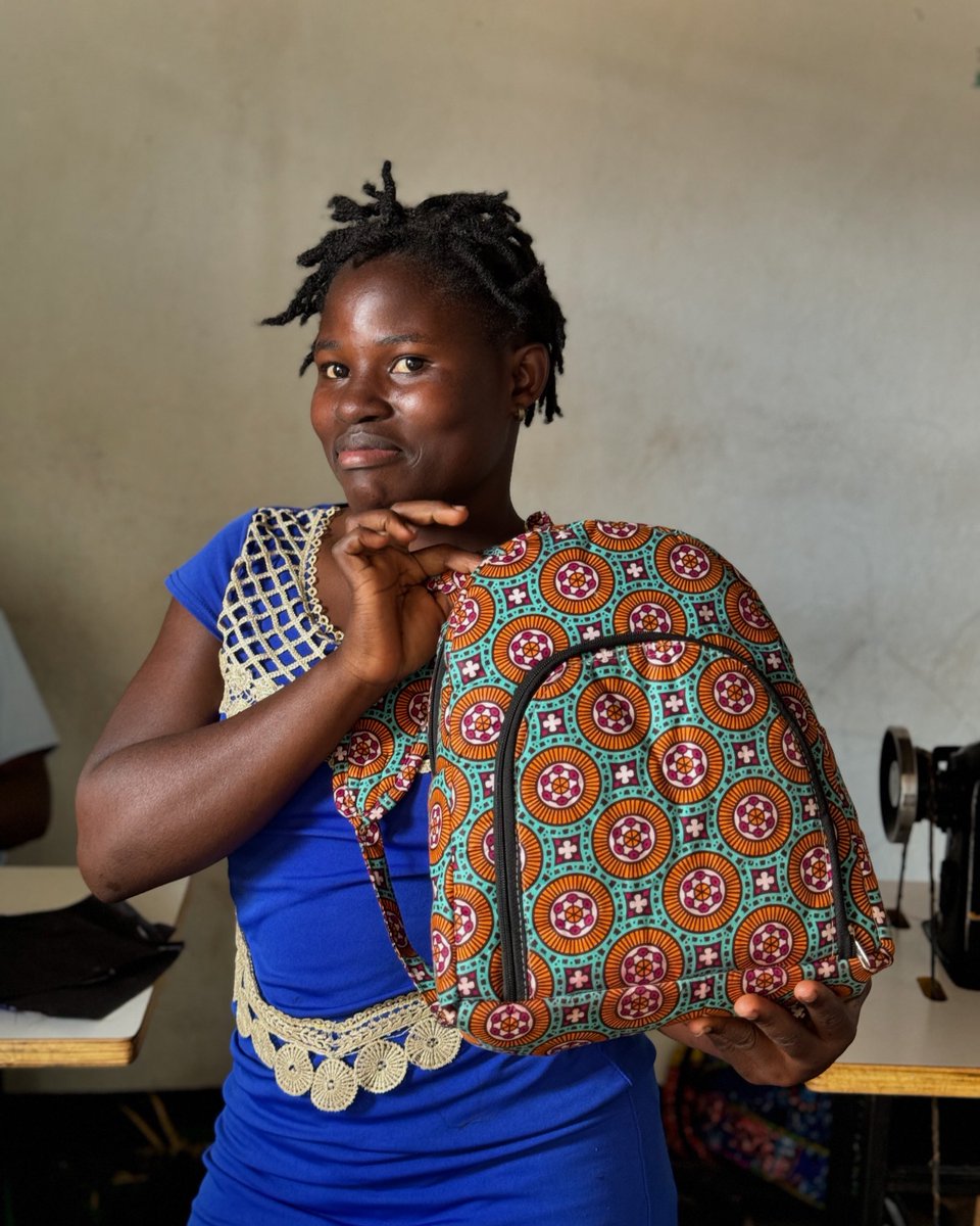 From little dreams to limitless futures! 
Our skilling program with <a href="/PaulHodgesTrust/">The Paul Hodges Trust</a> is transforming girls into a dynamic workforce confident, capable, and ready to push every boundary. 
#SkillsForGirls #EmpowerHer