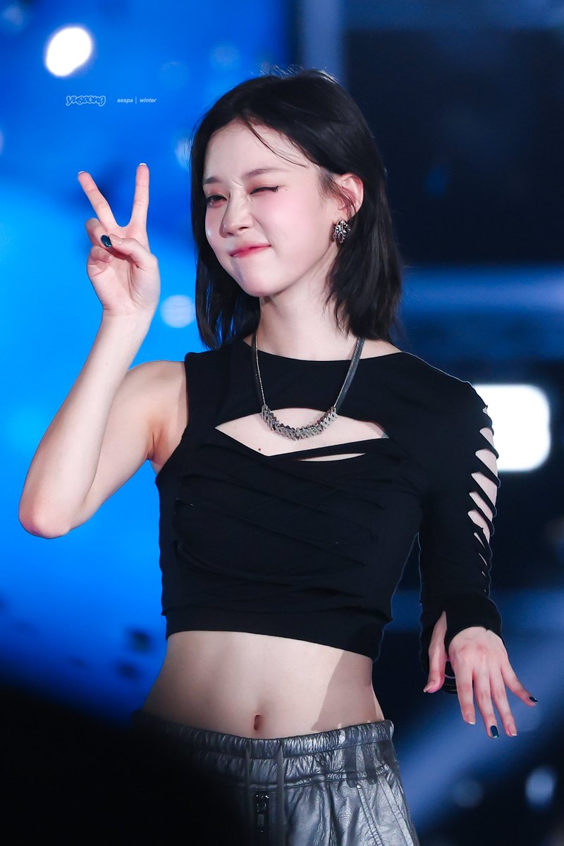 yuseong0101's tweet photo. 250706

#WINTER #윈터 #ウィンター #金旼炡 
#aespa #æspa #에스파 https://t.co/QfhfIhW58R