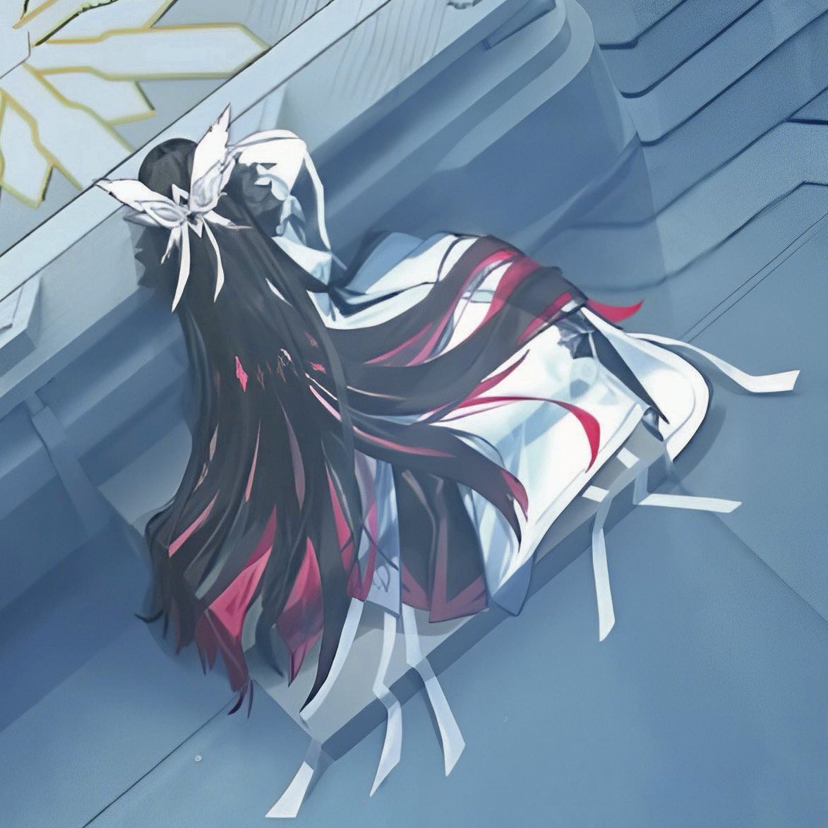 columbinaday's tweet image. THE SPLIT HAIR CURSE GOT HER….