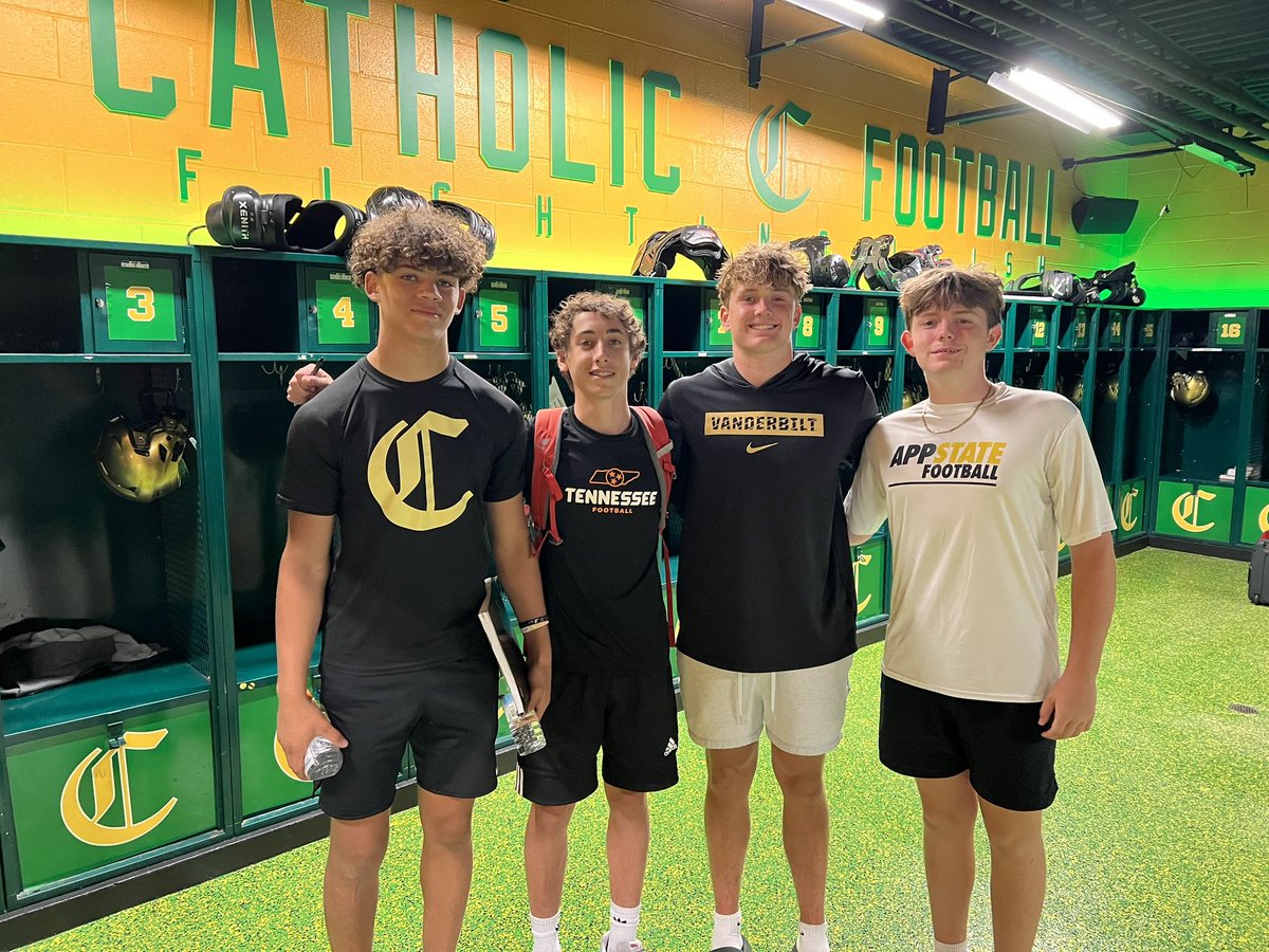 My squad 🏈☘️ 3 hour HOT football day, then stay after for an hour long QB meeting. They don’t flinch, they LOVE ball. They wanna be the best they can be! I’m having a blast with them! You can’t go broke taking a profit❗️#QBs