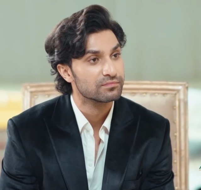 Kilzolems's tweet image. Talha Ahmed.... your tales of yearning will be narrated in ptv history
#meemsemohabbat