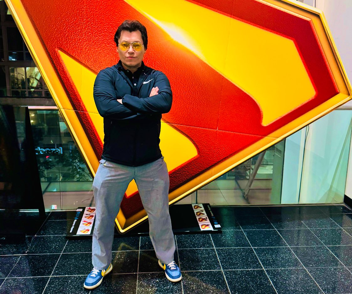 SUPERMAN advance screening tonight. Ready to enjoy the opening chapter to James Gunn’s DC Universe.

#LookUp