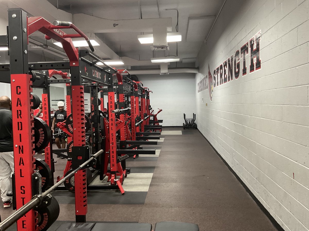 David Montiel (@5manfree) on Twitter photo 