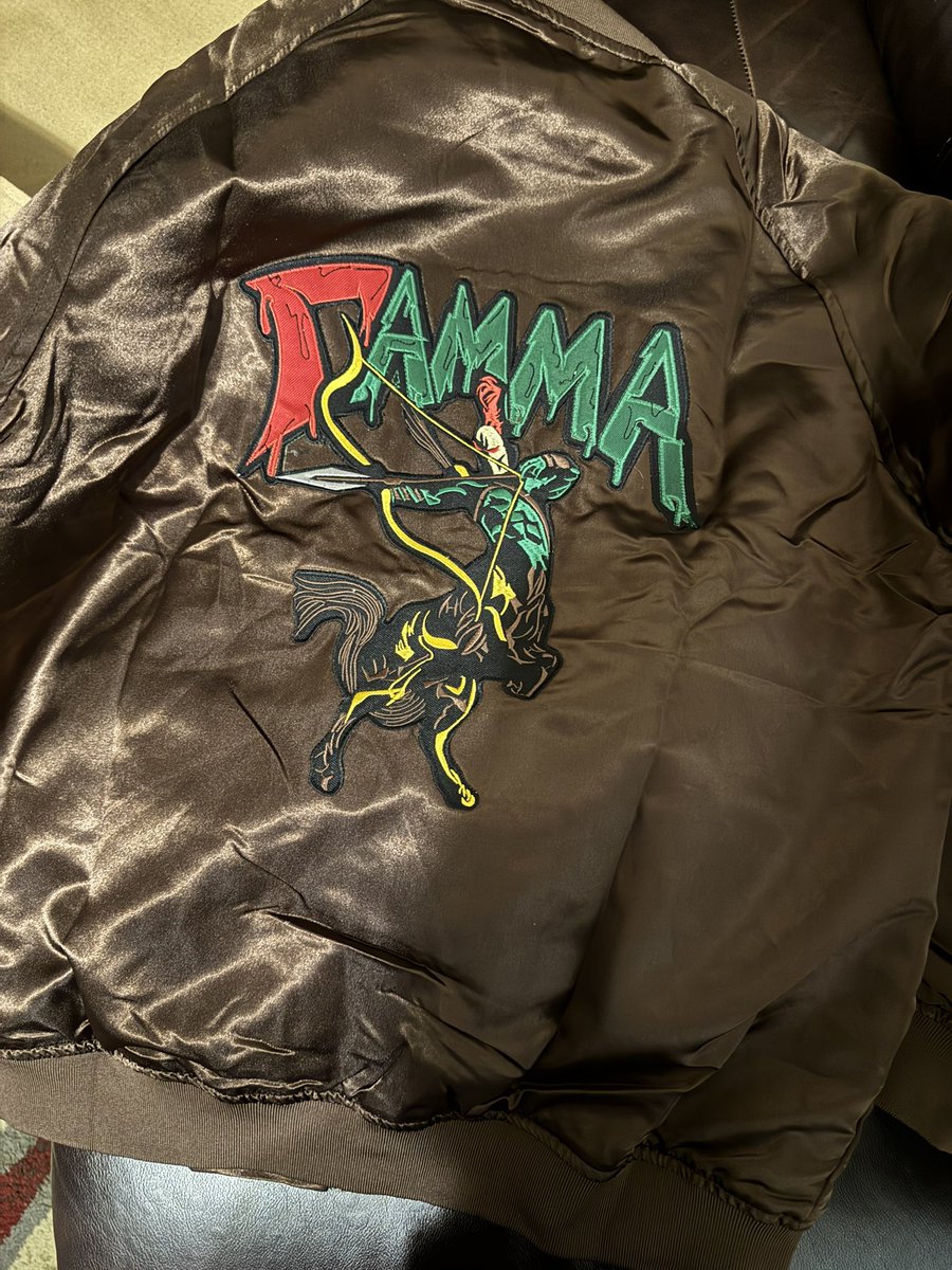 MagixTh3's tweet image. Boy this mofo is clean 🔥🐎🌟 #GrimeyGamma #IotaPhiTheta #IPhiT