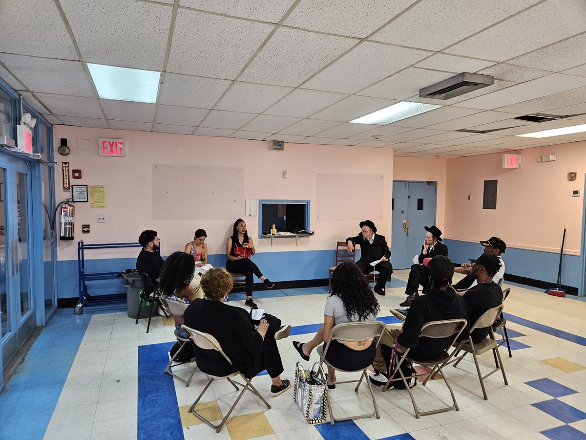 NEGROREPUBLIC's tweet image. Yesterday our non profit (@GunsGrants ) held a stakeholder meeting apart of our ongoing communication & advocacy with elected officials and the owner of Audrey Johnson Daycare Center which has been closed for some time now in an effort to lease to own this building, we presented…