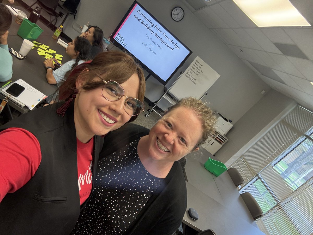 YeraldinR's tweet image. Grateful to have spent the day with the one and only @TBeeneEdu , diving deep into how to meet the needs of newcomers in content classrooms with insights, strategies, and inspiration! #CFBISD #MultilingualProgram #LanguageFocused