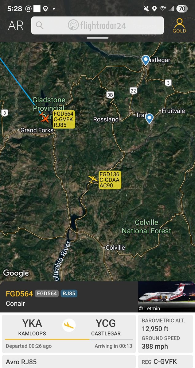 Borrowed7Time's tweet image. A Canadian Conair RJ85 C-GVFK is approaching the #HopeFire 
@Kamscan