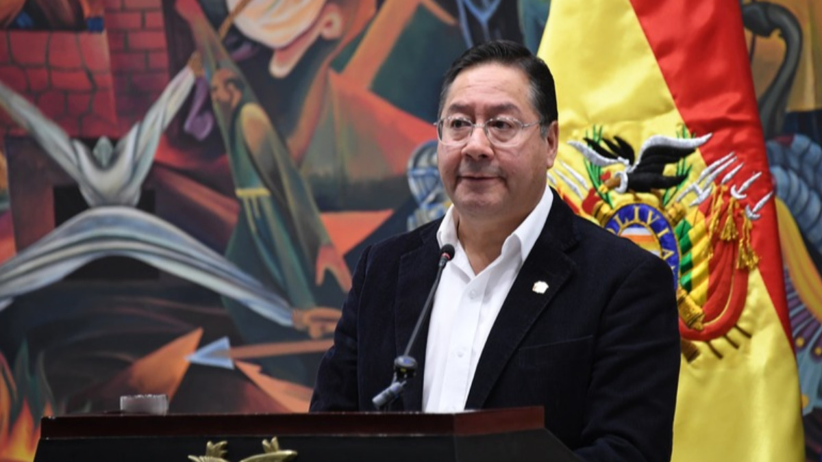 🔵 #GrupoFides | #ANF #Economía 𝐀𝐫𝐜𝐞 𝐜𝐚𝐥𝐢𝐟𝐢𝐜𝐚 𝐝𝐞 “𝐠𝐮𝐞𝐫𝐫𝐚 𝐬𝐮𝐜𝐢𝐚” 𝐥𝐚𝐬 𝐝𝐞𝐧𝐮𝐧𝐜𝐢𝐚𝐬 𝐜𝐨𝐧𝐭𝐫𝐚 𝐬𝐮𝐬 𝐡𝐢𝐣𝐨𝐬 𝐩𝐨𝐫 𝐦𝐢𝐥𝐥𝐨𝐧𝐚𝐫𝐢𝐚 𝐜𝐨𝐦𝐩𝐫𝐚 𝐝𝐞 𝐭𝐢𝐞𝐫𝐫𝐚𝐬 𝐲 𝐜𝐫é𝐝𝐢𝐭𝐨𝐬
Lea la nota aquí 👉  acortar.link/kXR56z