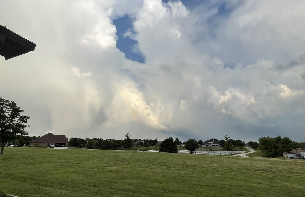Can you spot God’s promise? It’s there… just have to look for it!!🙏