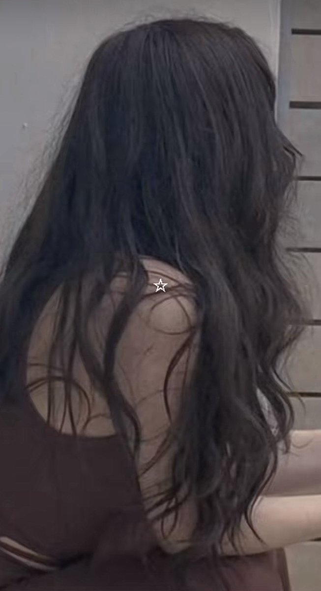 المهم الا تؤذي أحد ..
وأولهم نفسك ..

#غرامي_أجمل